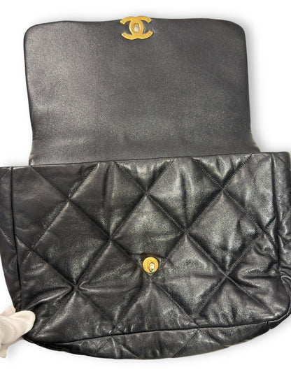 Sac Chanel Maxi 19 | Les Folies d’Eugénie