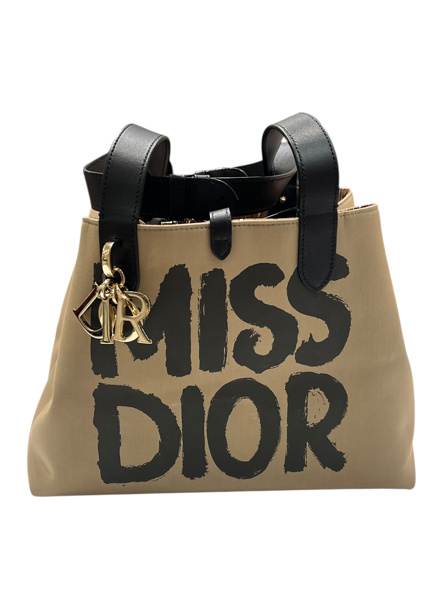 Dior - Cabas Dior toujours graffiti miss Dior
