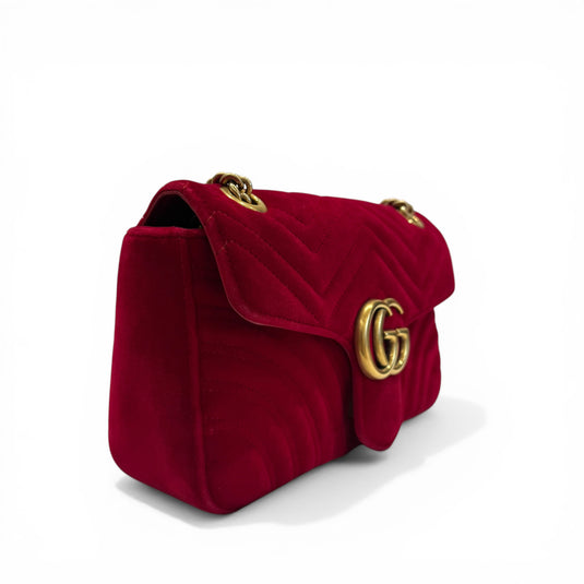 Gucci - Sac Marmont rouge en velours – Les Folies d'Eugenie