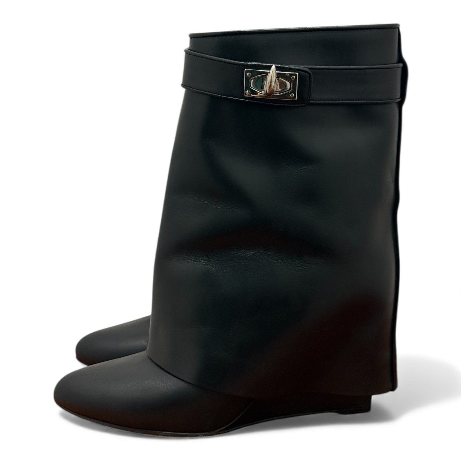 Givenchy - Bottines Shark T.39