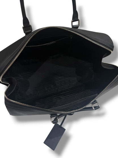 Prada - Sac de voyage 45 Noir en cuir saffiano