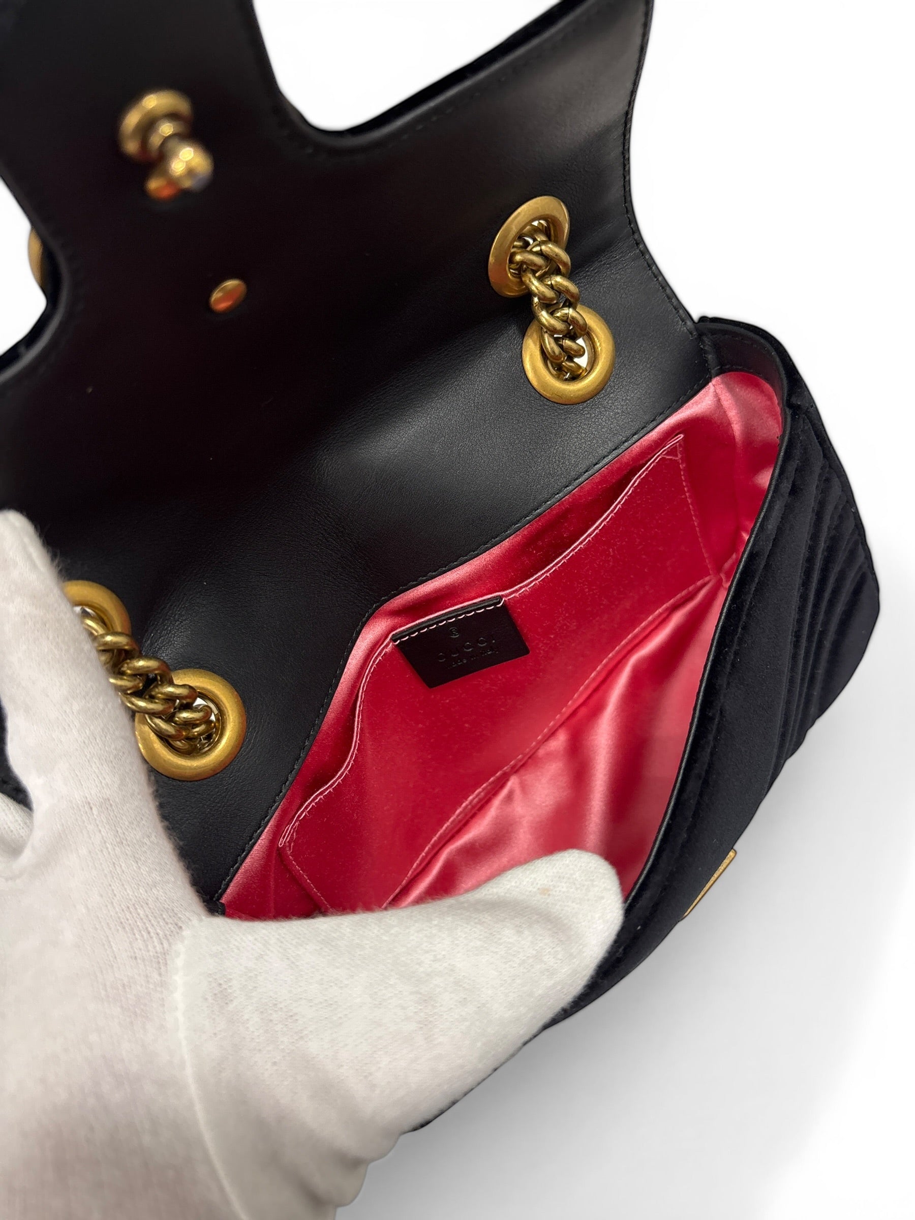 Gucci Sac à Bandoulière GG Marmont en Velours | Les Folies d’Eugénie