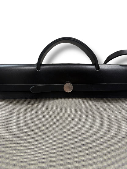 Hermès- Sac Herbag 39 Écru et noir