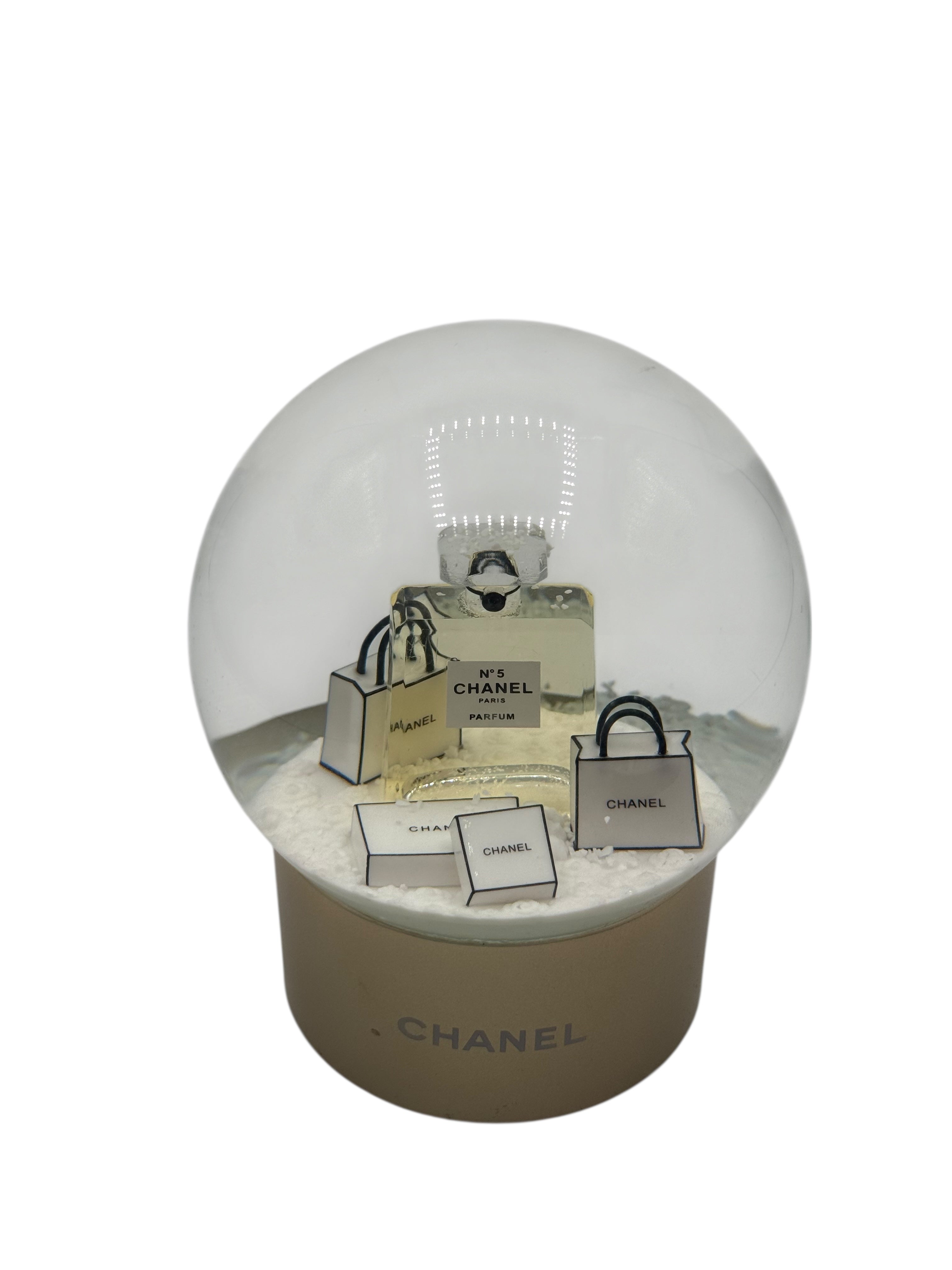 Chanel - Boule à neige Nº5