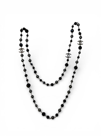 Chanel - Sautoir en perle