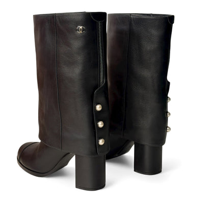 Chanel - Bottines avec perles et zip T.38