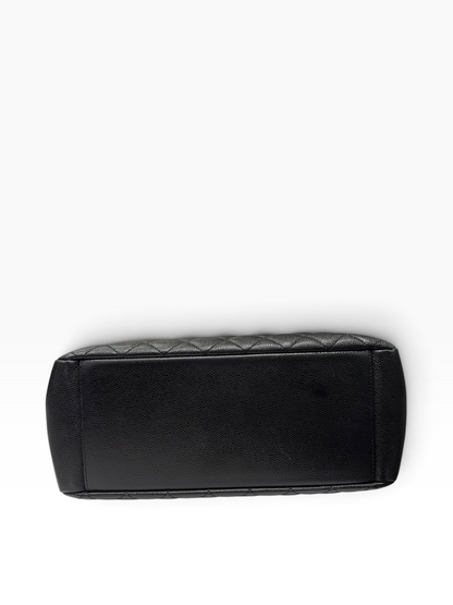Chanel - Sac Cabas grand shopping en cuir caviar noir