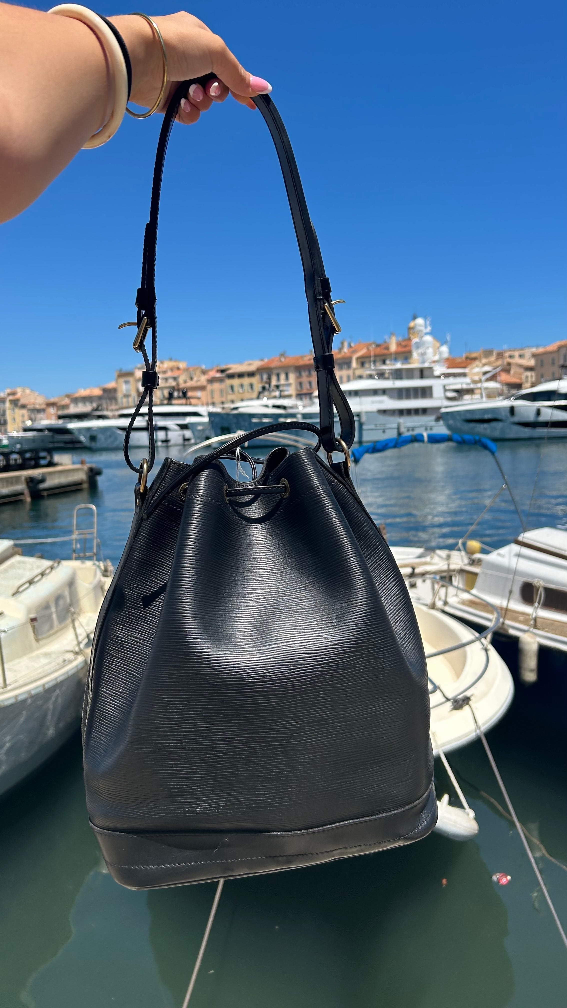 Louis Vuitton - Noé Tasche