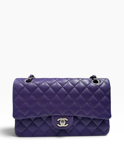 Chanel - Sac Timeless Medium Double flag matelassé violet