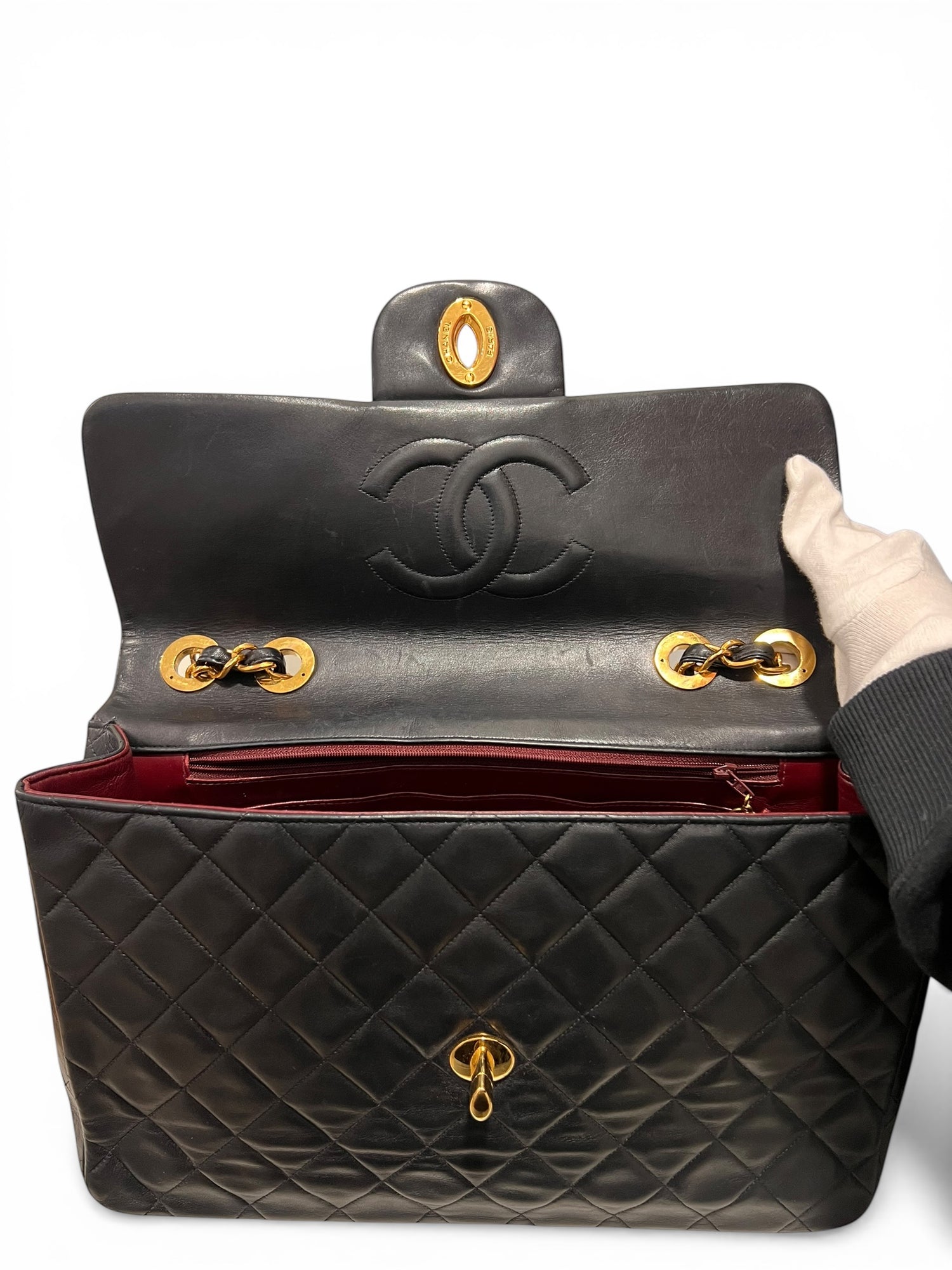Sac Chanel Maxi Jumbo Vintage | Les Folies d’Eugénie