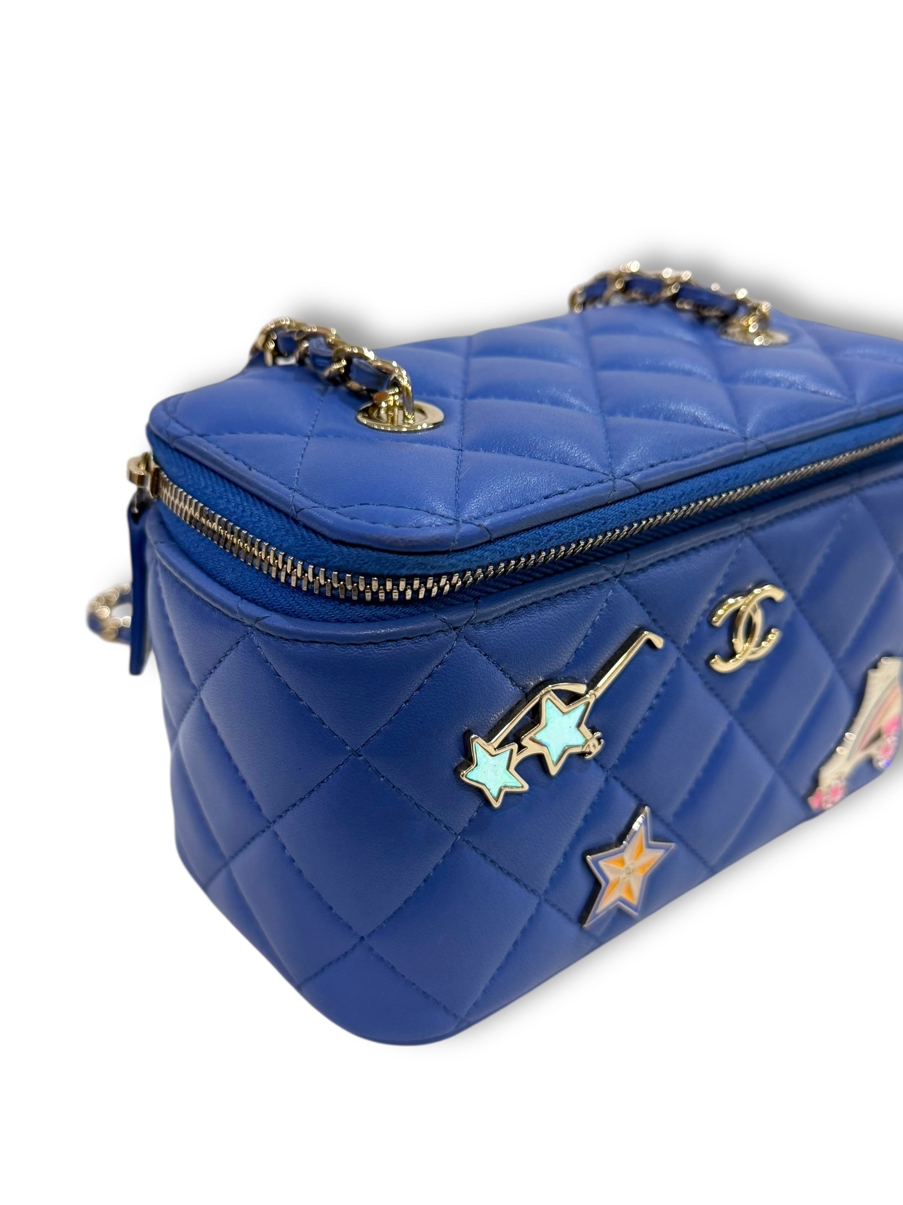 Chanel - Kosmetiktasche limitierte Auflage mit Anhängern