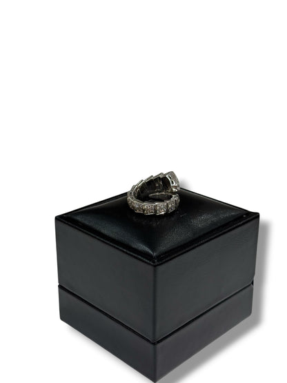Bvlgari - bague serpenti or blanc et pavée de diamants TS