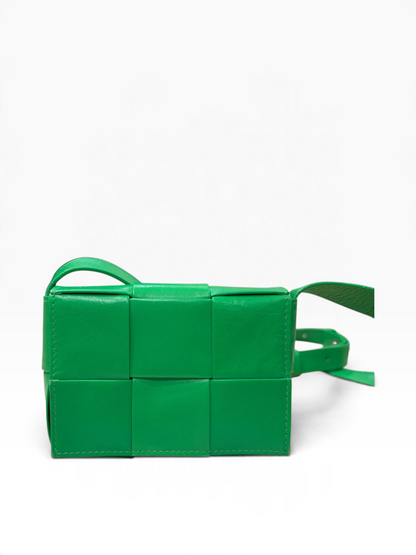 Bottega Veneta - Sac cassette mini en cuir vert