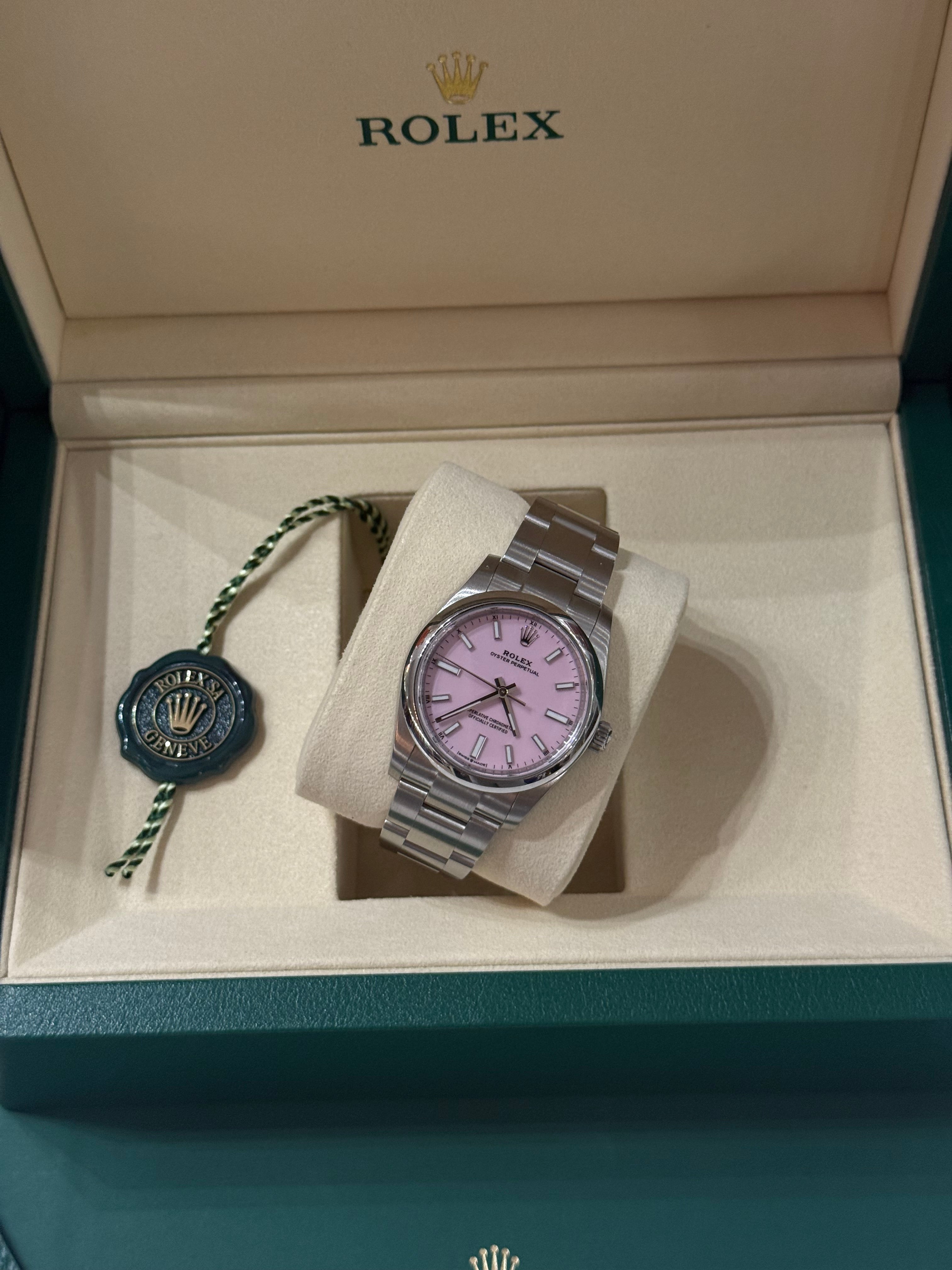 Rolex - Montre Oyster 34 mm Candy rose 2025