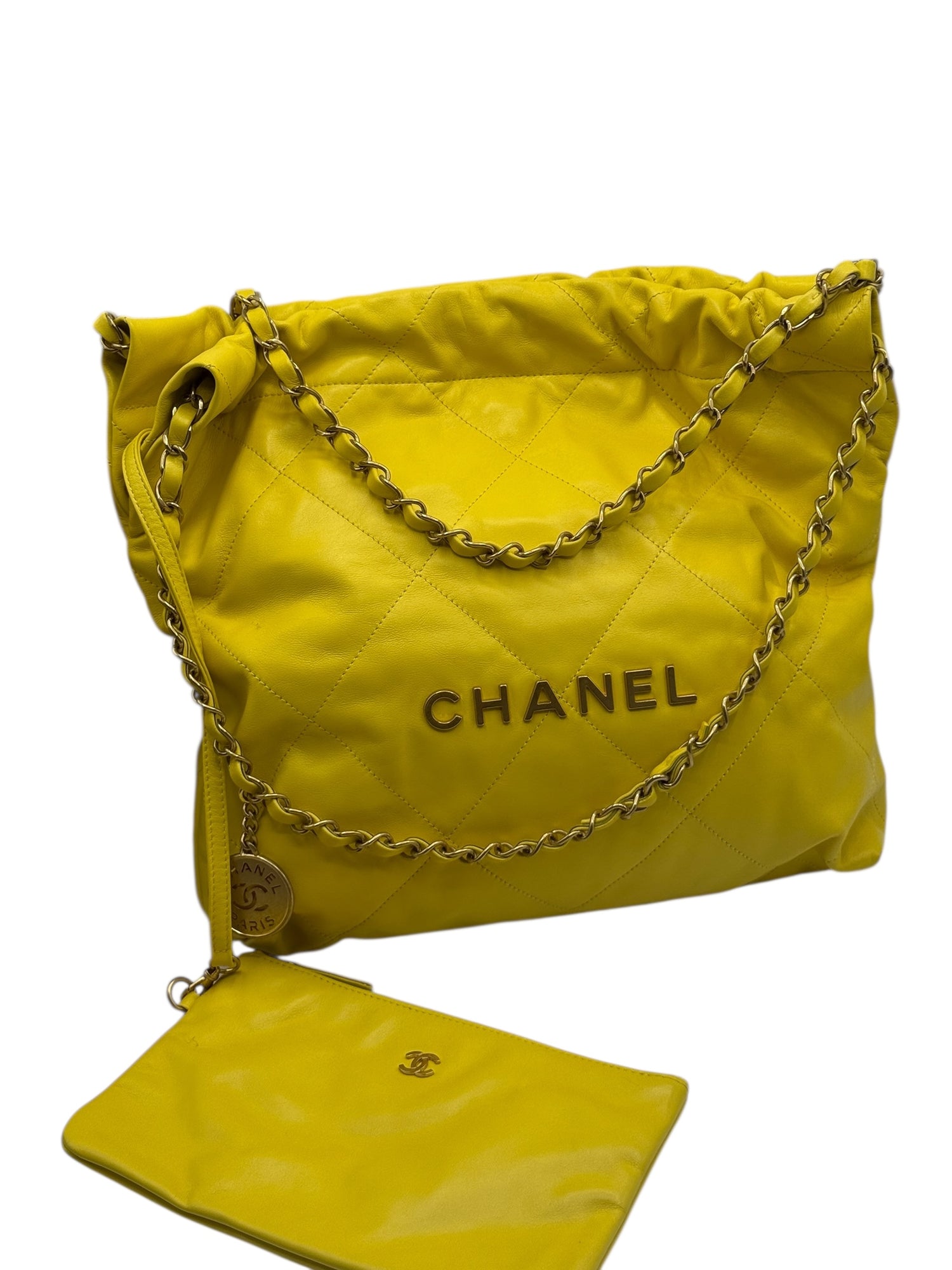Chanel - Sac 22 jaune small