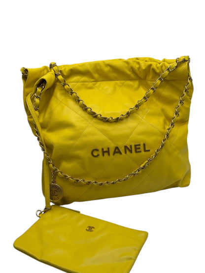 Chanel - Sac 22 jaune small