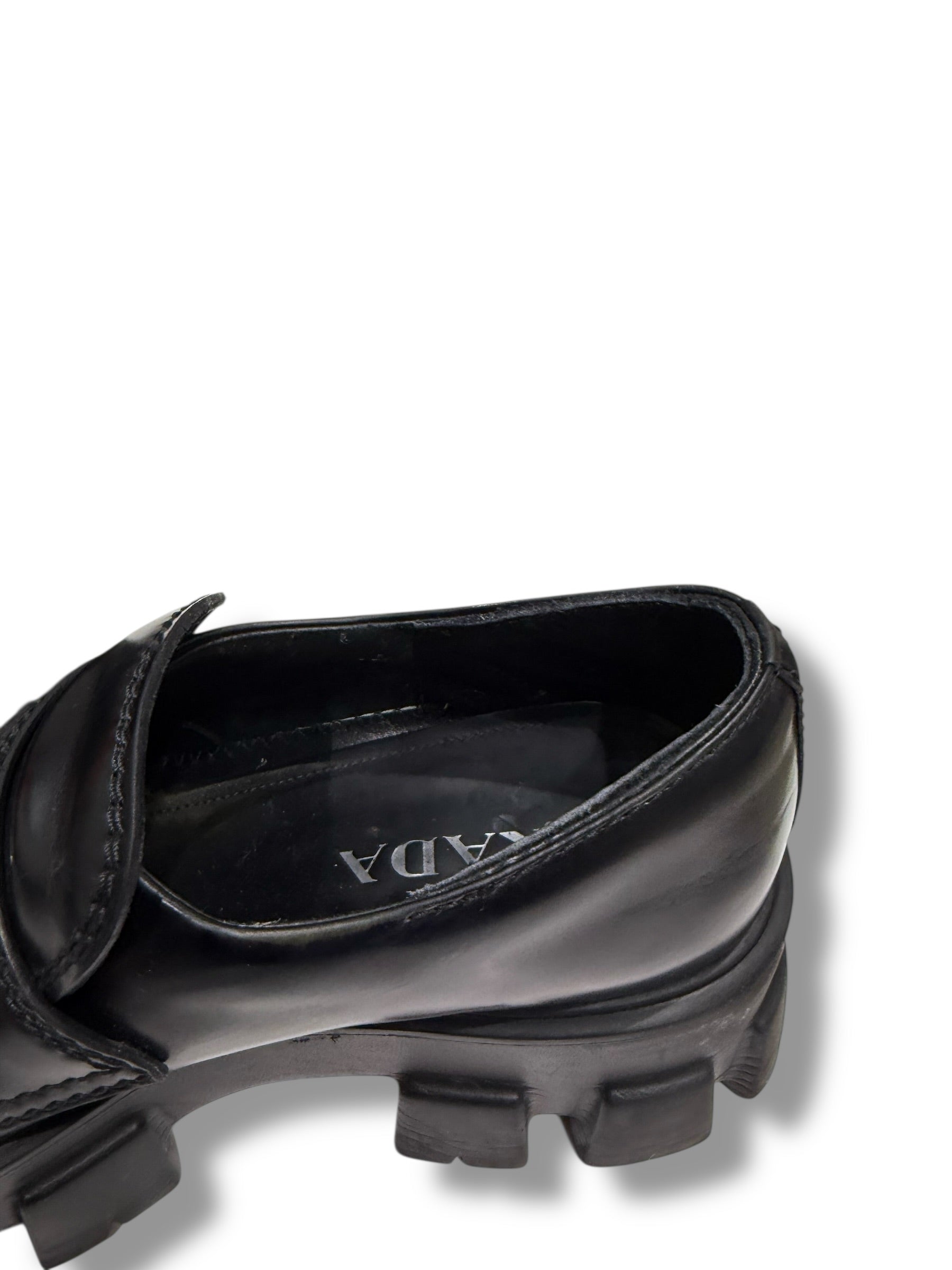 Prada Mocassin Monolith T40,5 | Les Folies d’Eugénie