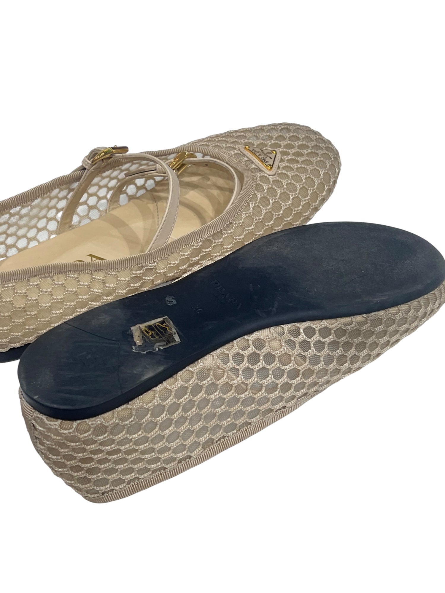 PRADA - ballerines en mesh Beiges T36