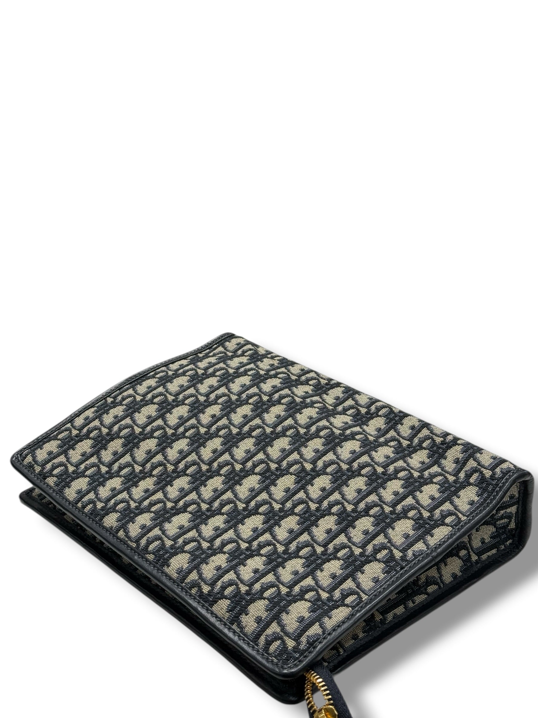 Dior - Pochette Dea 30 Montaigne