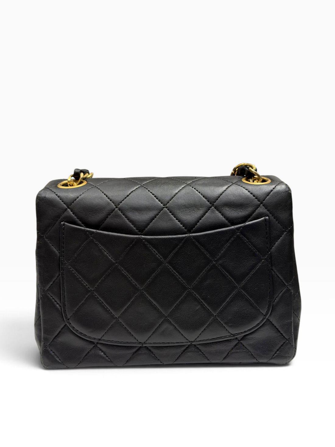 Chanel - Timeless mini en cuir agneau noir