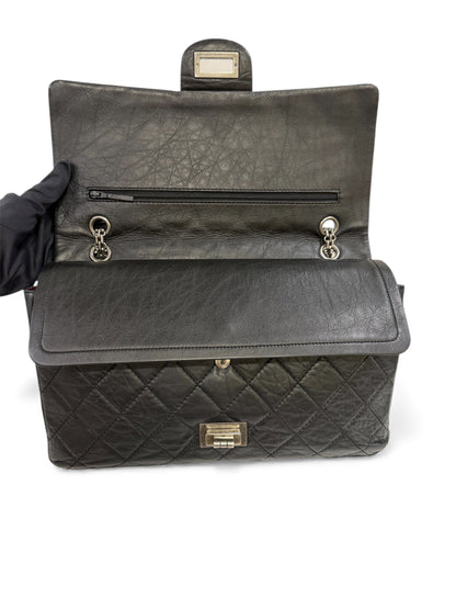 Chanel - Sac 2.55 30cm