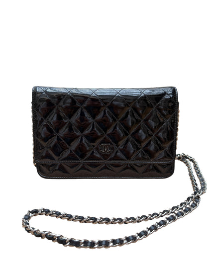 Chanel - Wallet on chain cuir vernis noir