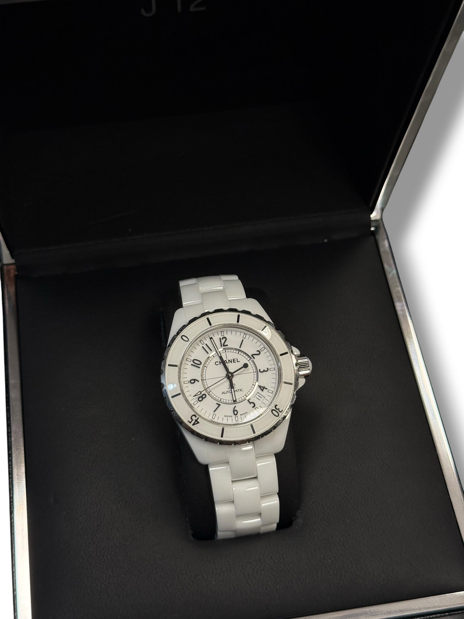 Chanel - Montre J12 Date 38mm Automatique céramique blanche