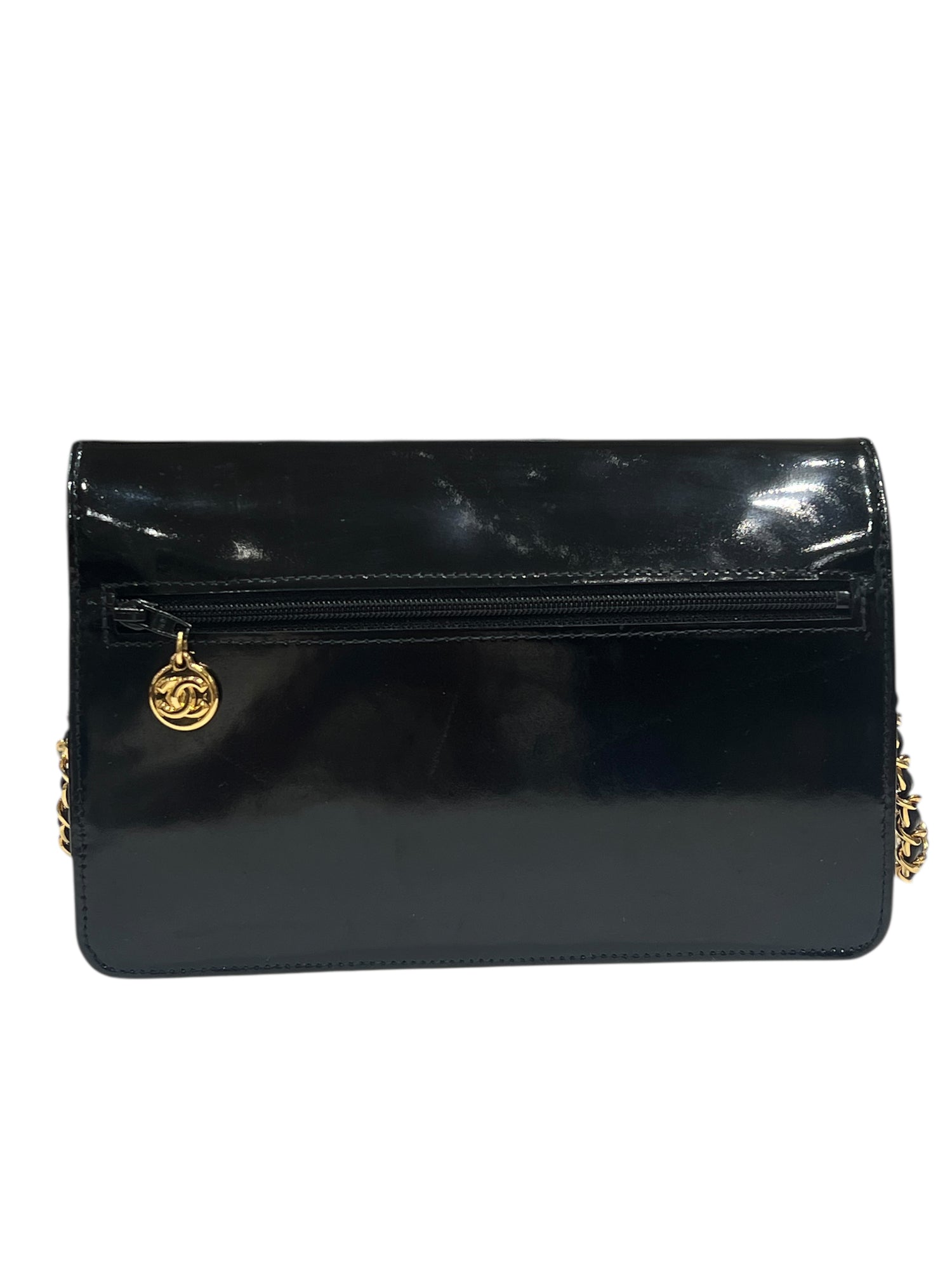 Chanel - Sac wallet on chain cuir verni noir
