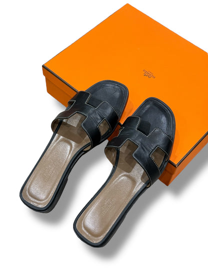 Hermès - Sandales Oran T.36,5 Noires