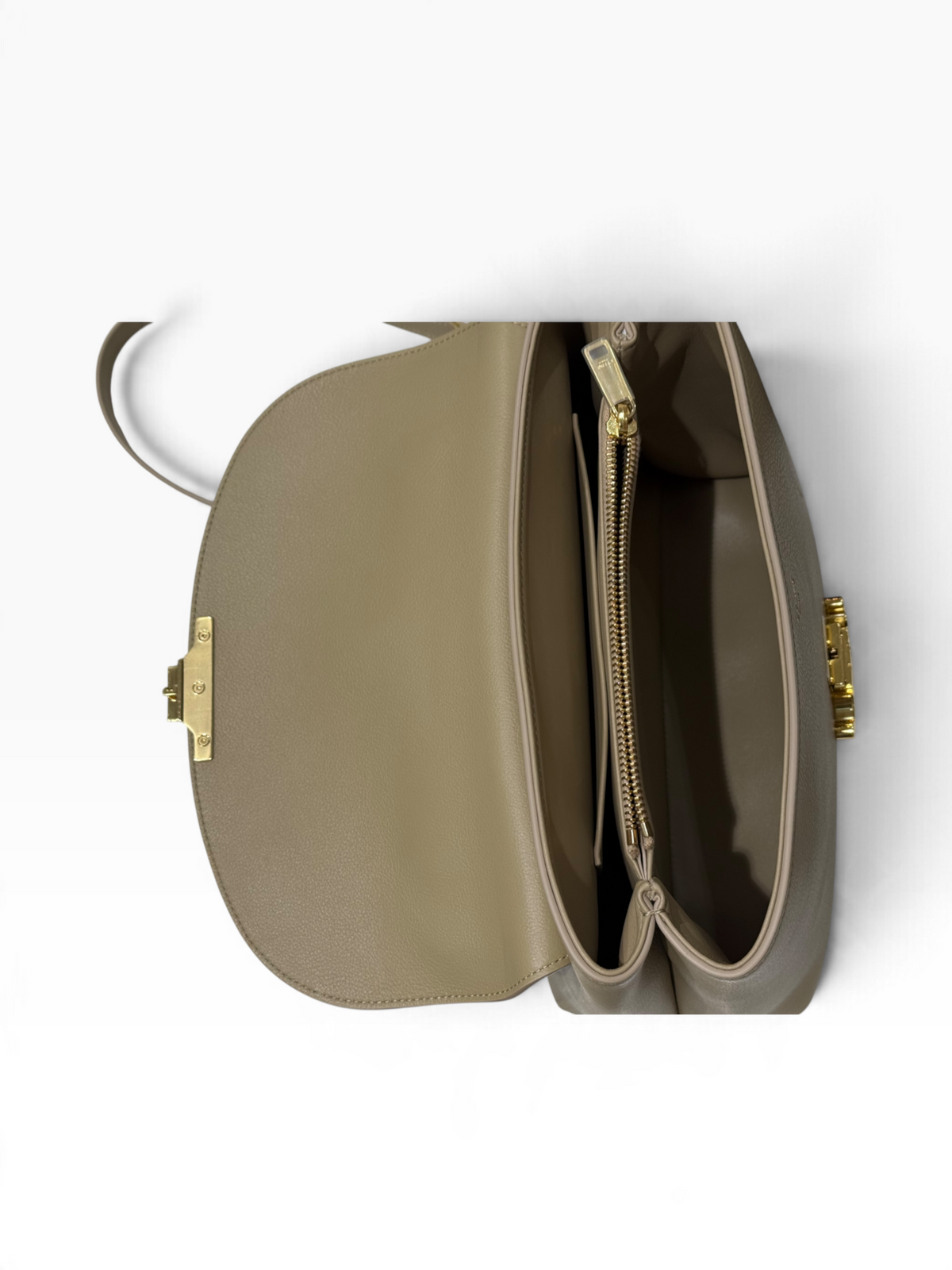 Céline / sac nano triomphe cuir beige