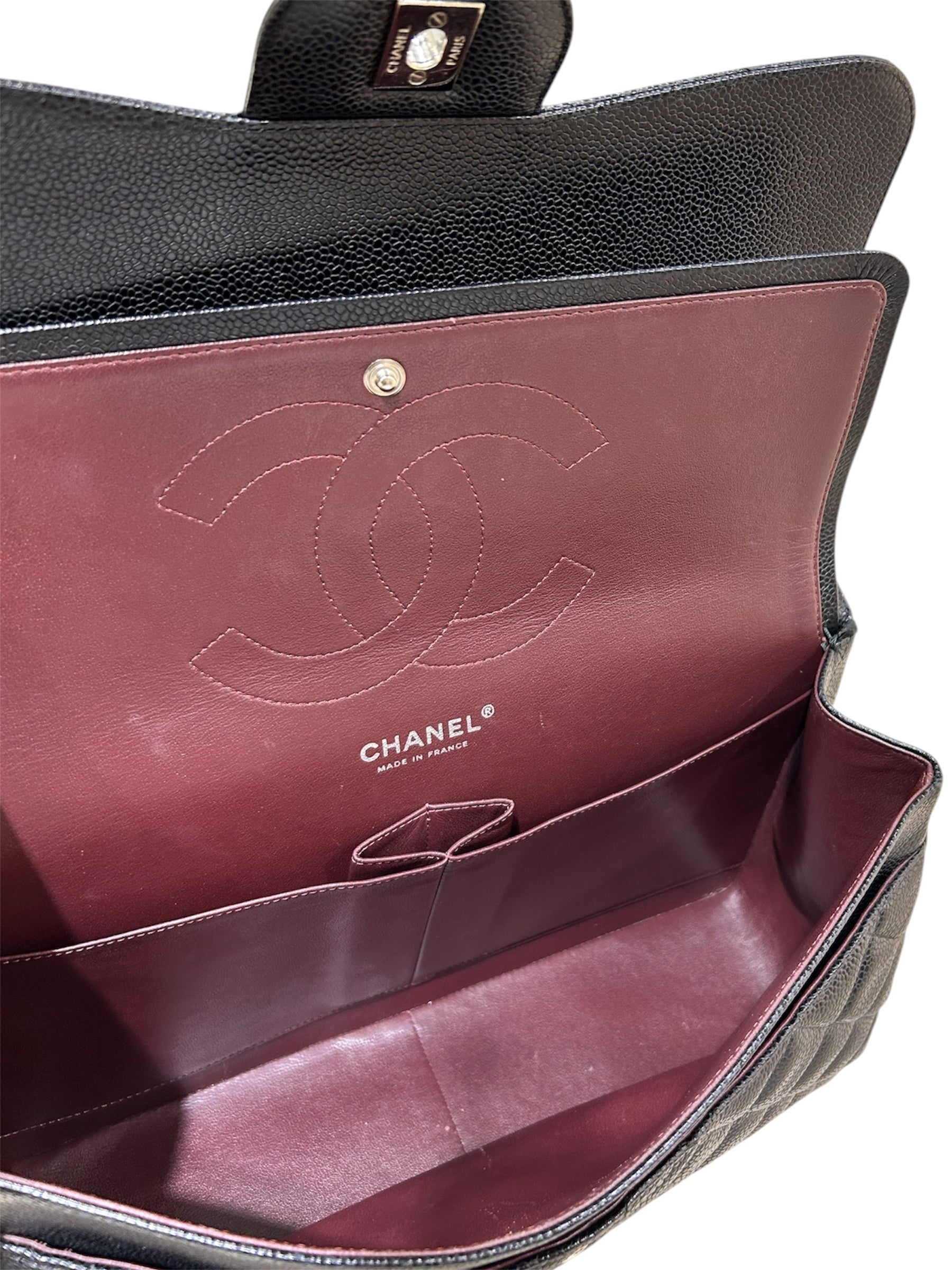 Chanel - Timeless Jumbo