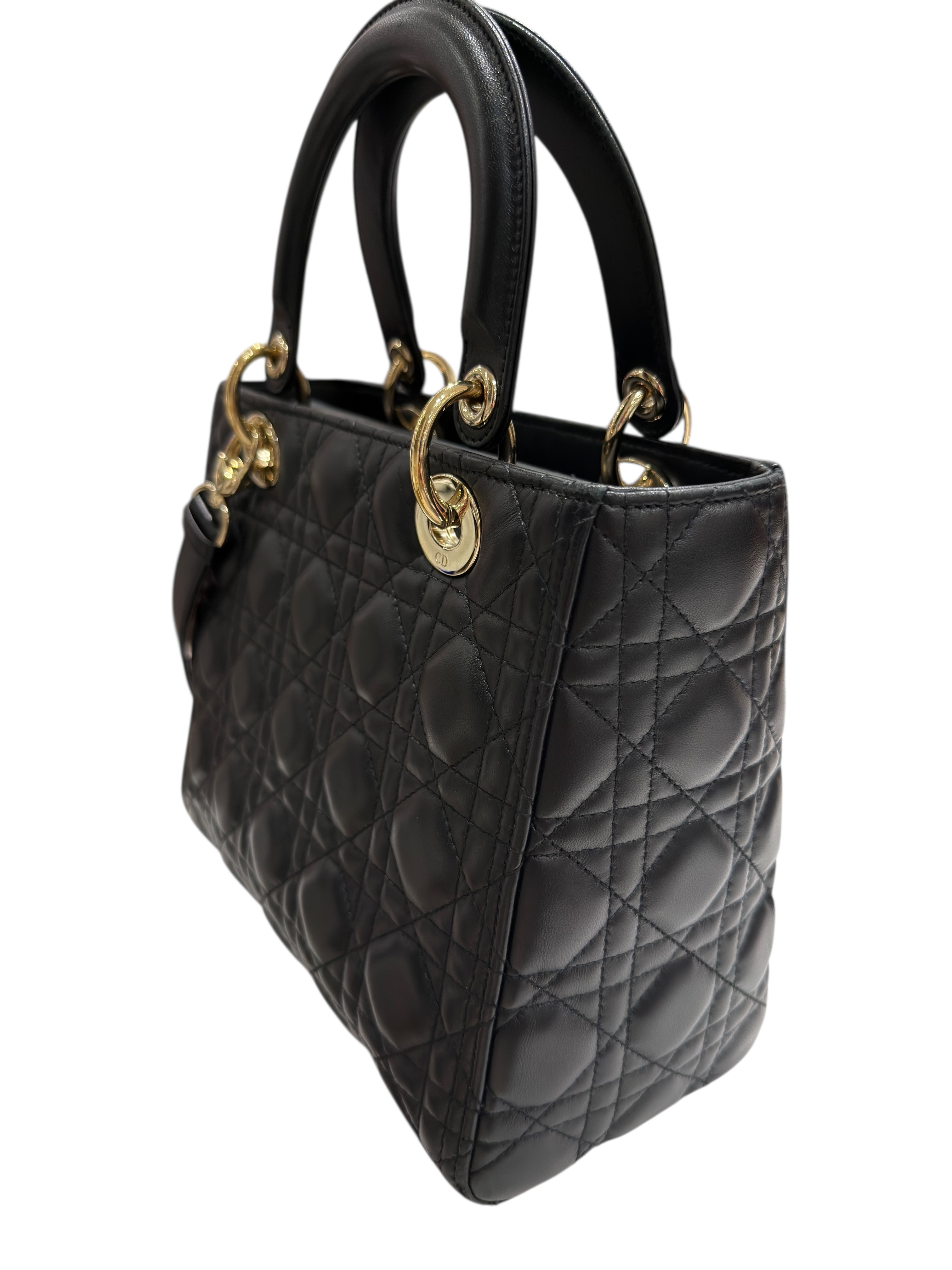 Christian Dior - Sac Lady Dior MM en cuir cannage noir