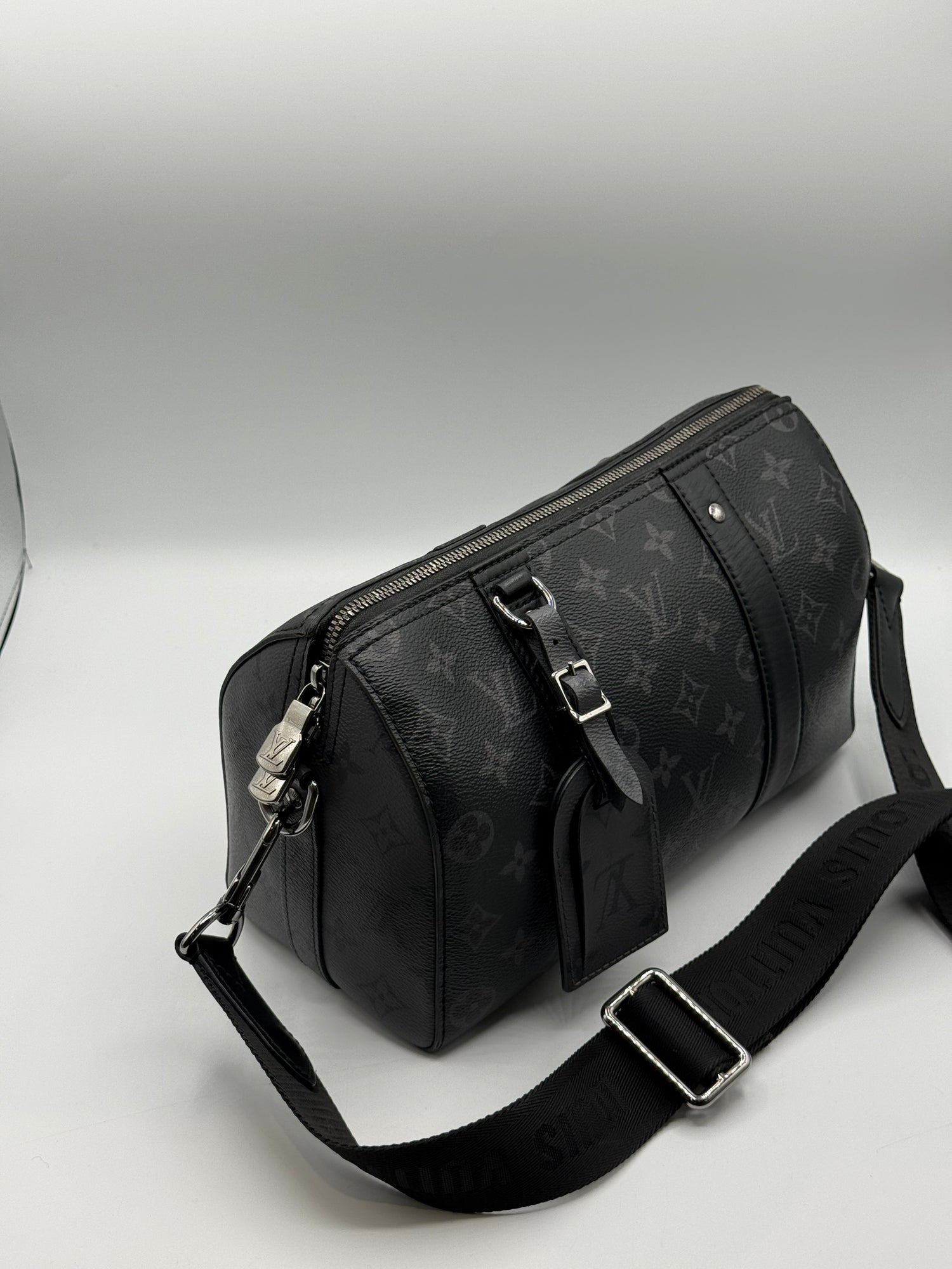 Louis Vuitton - Sac City Keepall graphite