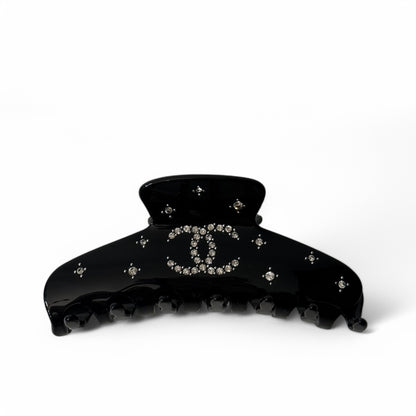 Chanel - Pince à cheveux logo