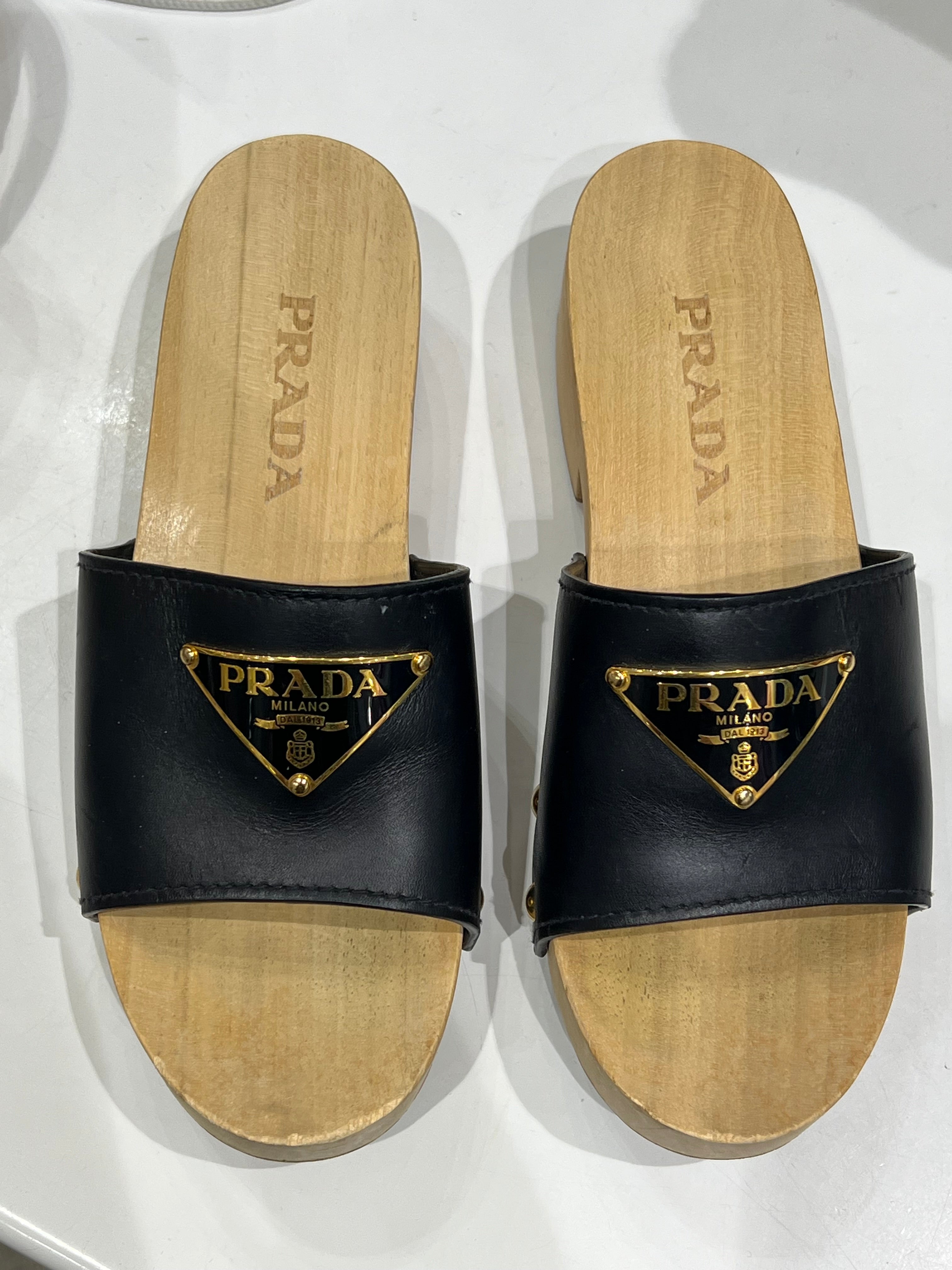 PRADA - mules sabots cuir noir T36