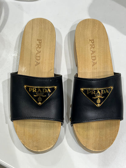PRADA - mules sabots cuir noir T36