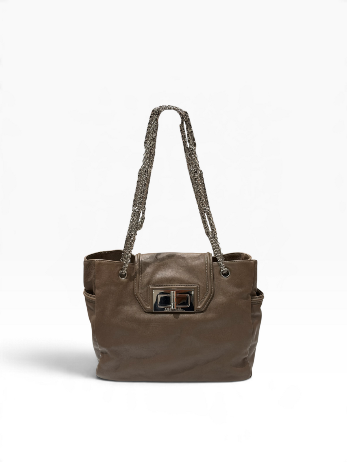 Chanel - Sac cabas Reissue 2.55 marron