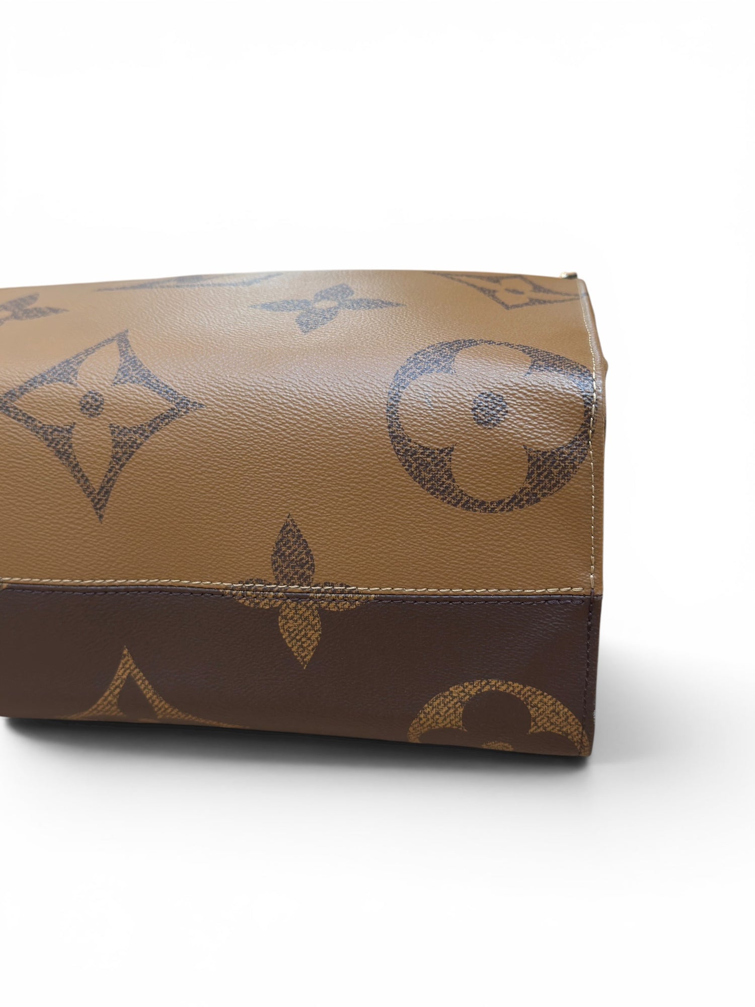 Louis Vuitton - Sac Cabas On The Go