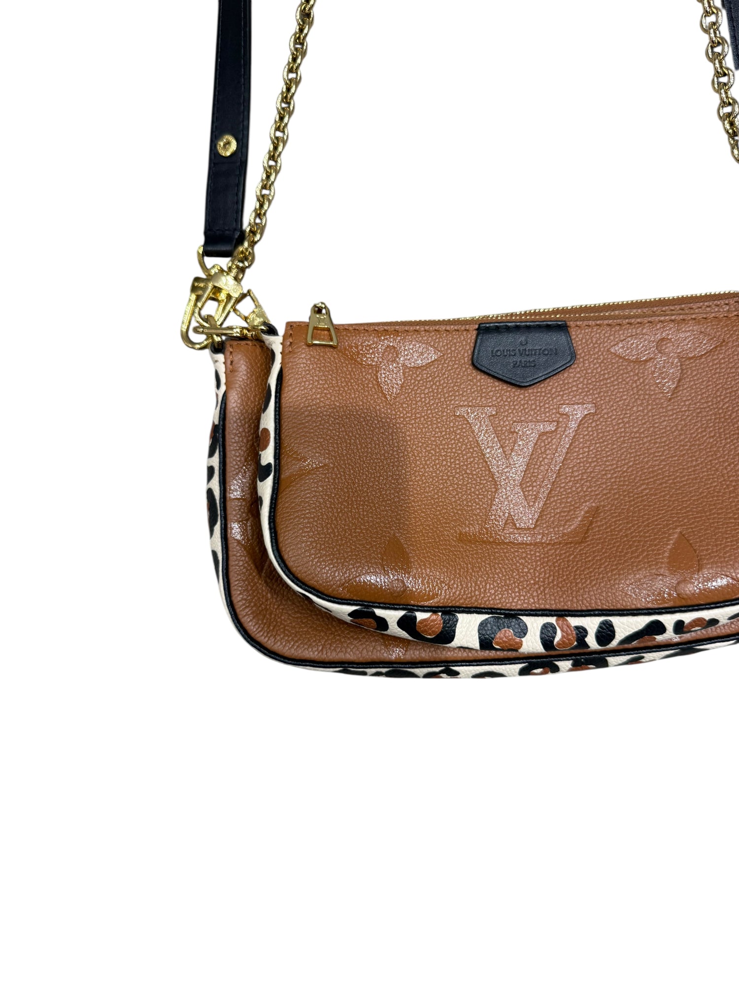 Louis Vuitton - Sac Multipochette Édition Cuir Empreinte Camel/ Léopard | Les Folies d’Eugénie