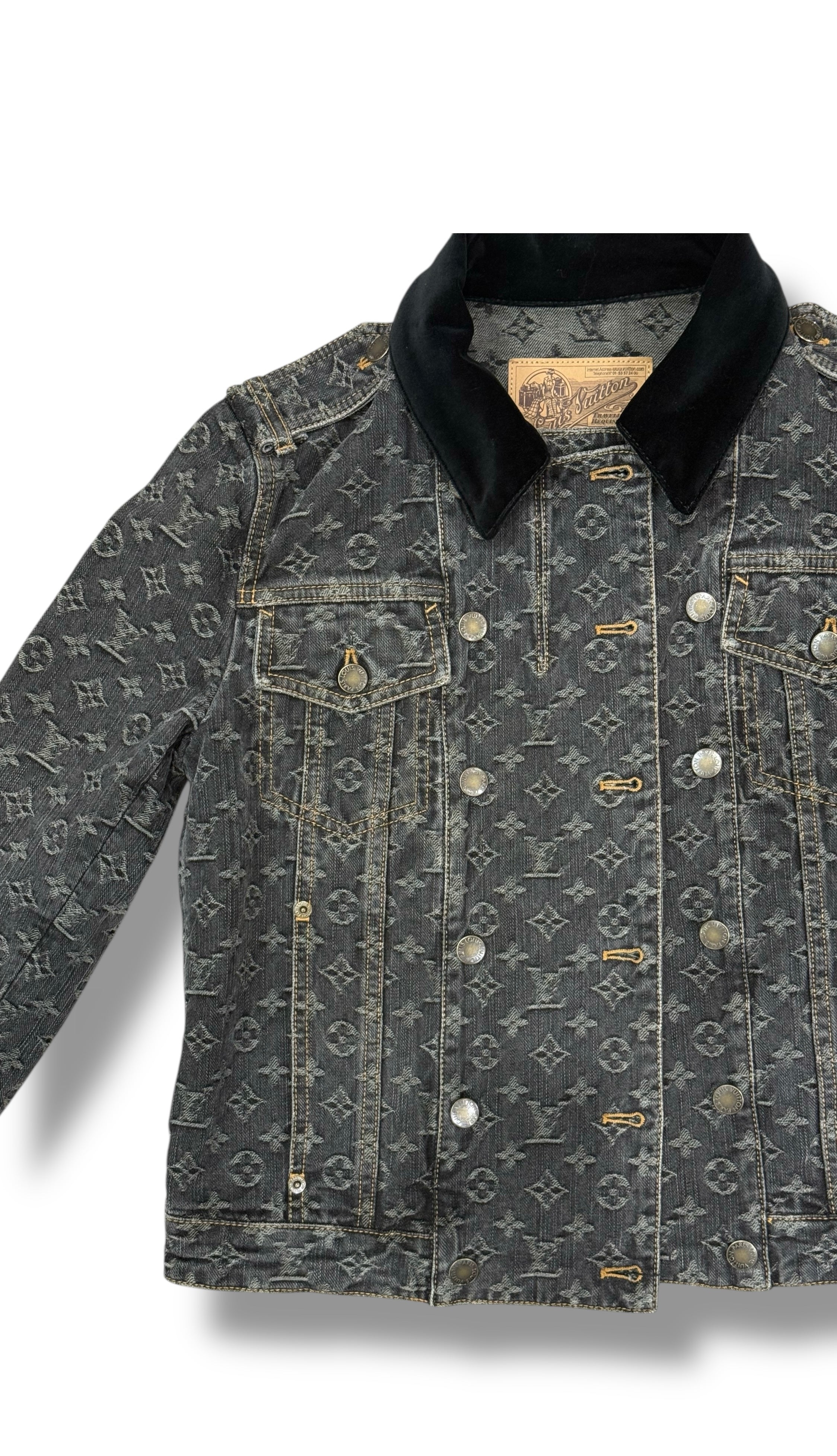Louis Vuitton - Giacca in denim grigio con monogramma T38