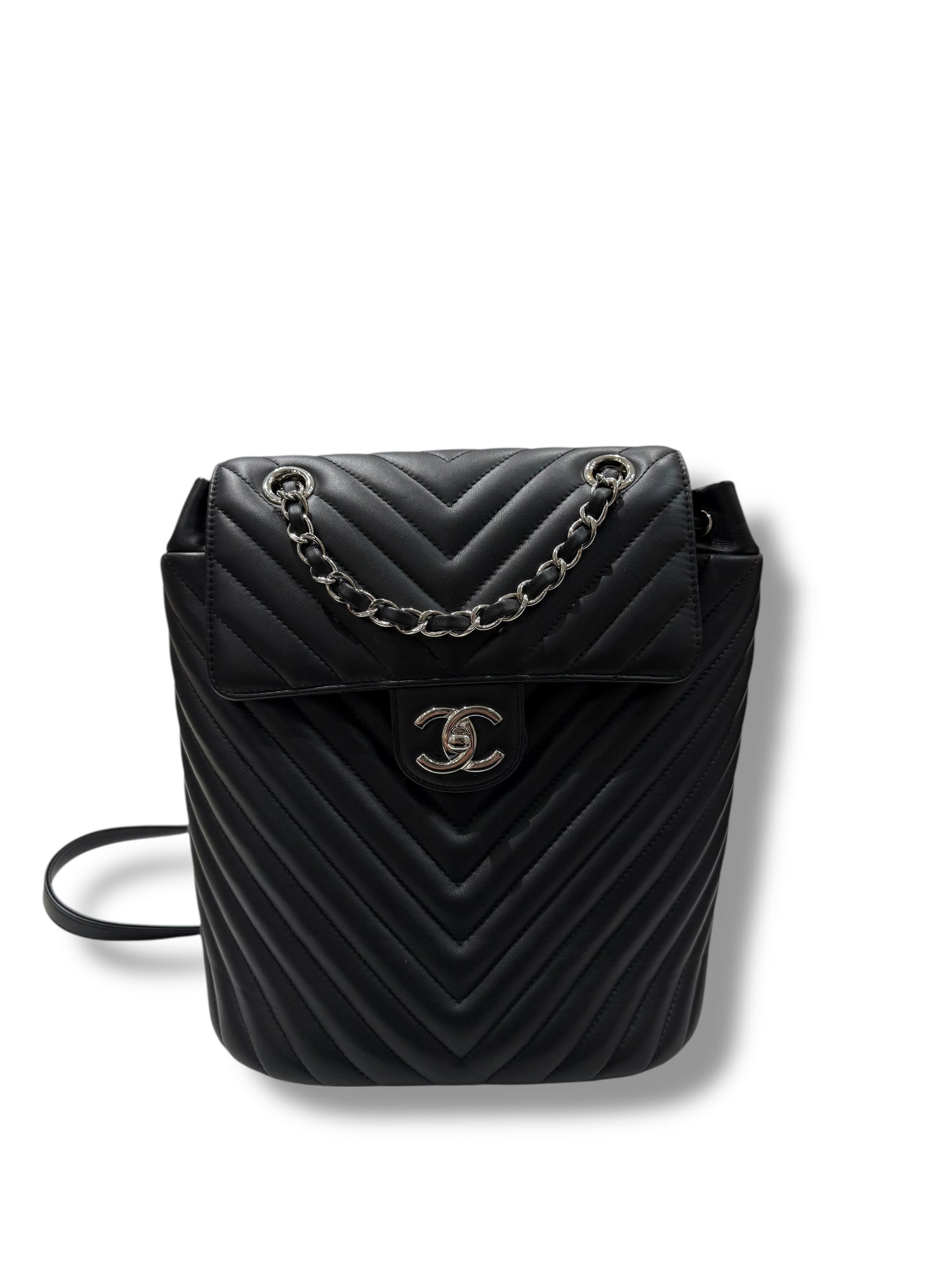 Sac Chanel à Dos CC Chevron Noir | Les Folies d’Eugénie