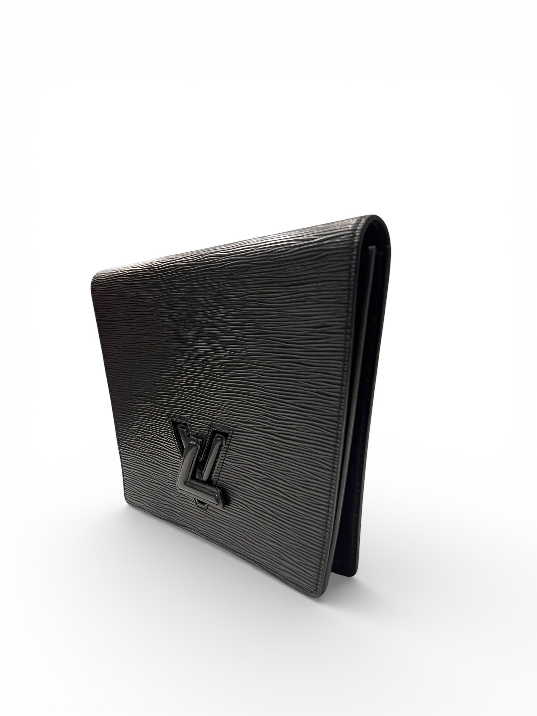 Louis Vuitton - Pochette Trapèze | Les Folies d’Eugénie