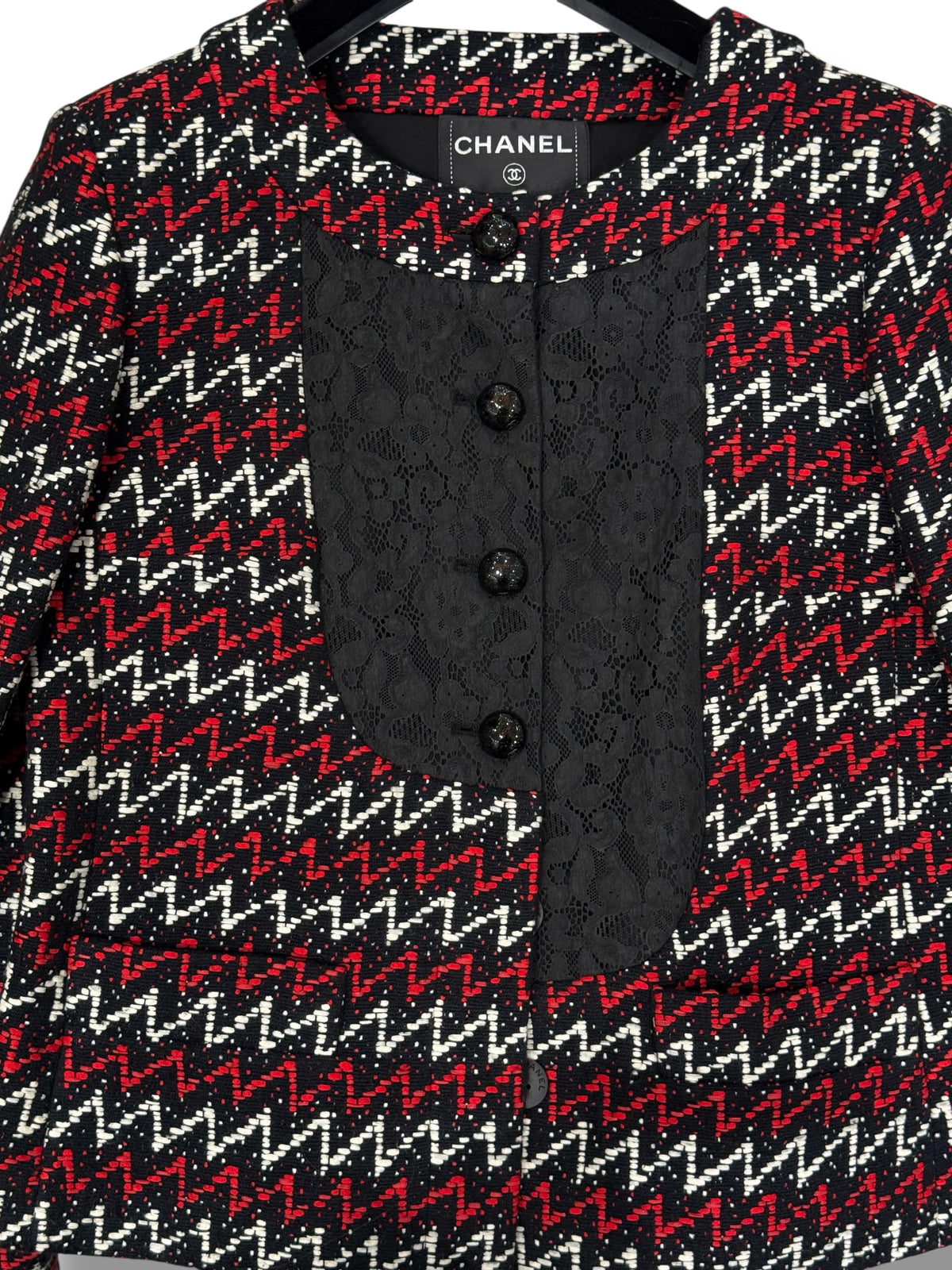 Chanel - Veste Tweed rouge et noir  T40