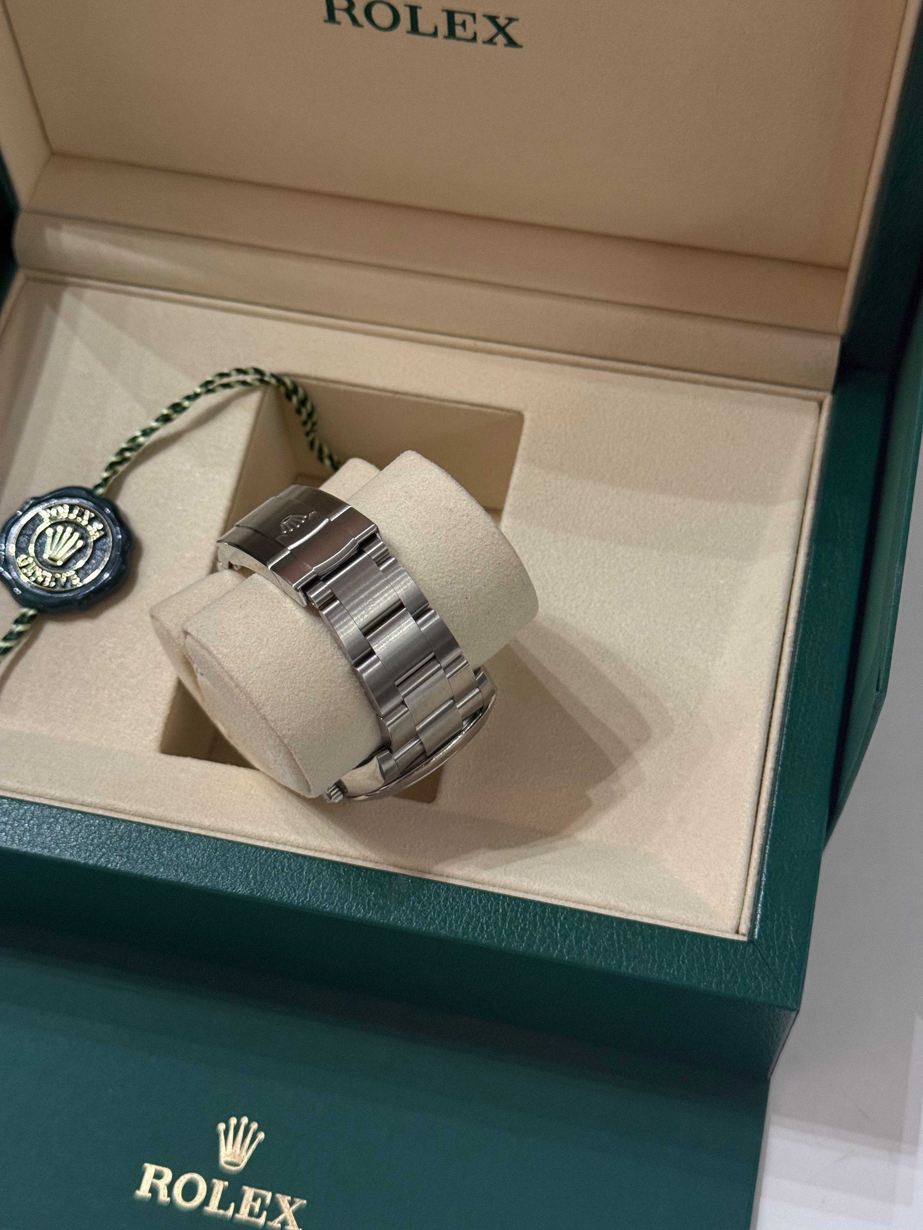 Rolex - Montre Oyster 34 mm Candy rose 2025