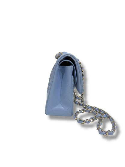 Chanel - Sac 11.12 Classique Timeless small Bleu nuage