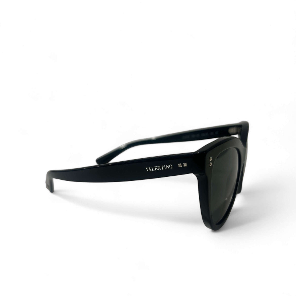 Valentino - Black sunglasses