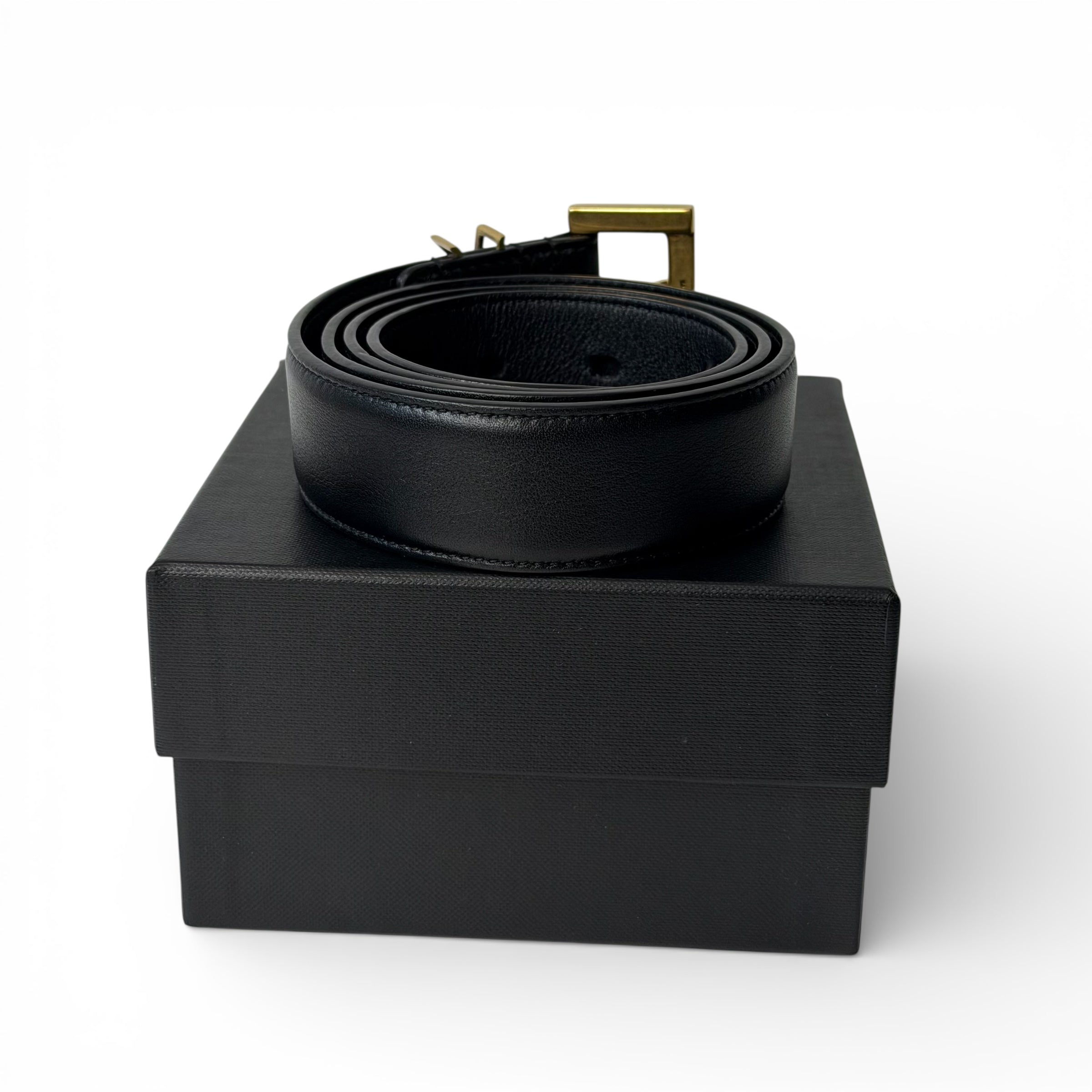 Saint Laurent - Ceinture Cassandre T.80 | Les Folies d’Eugénie