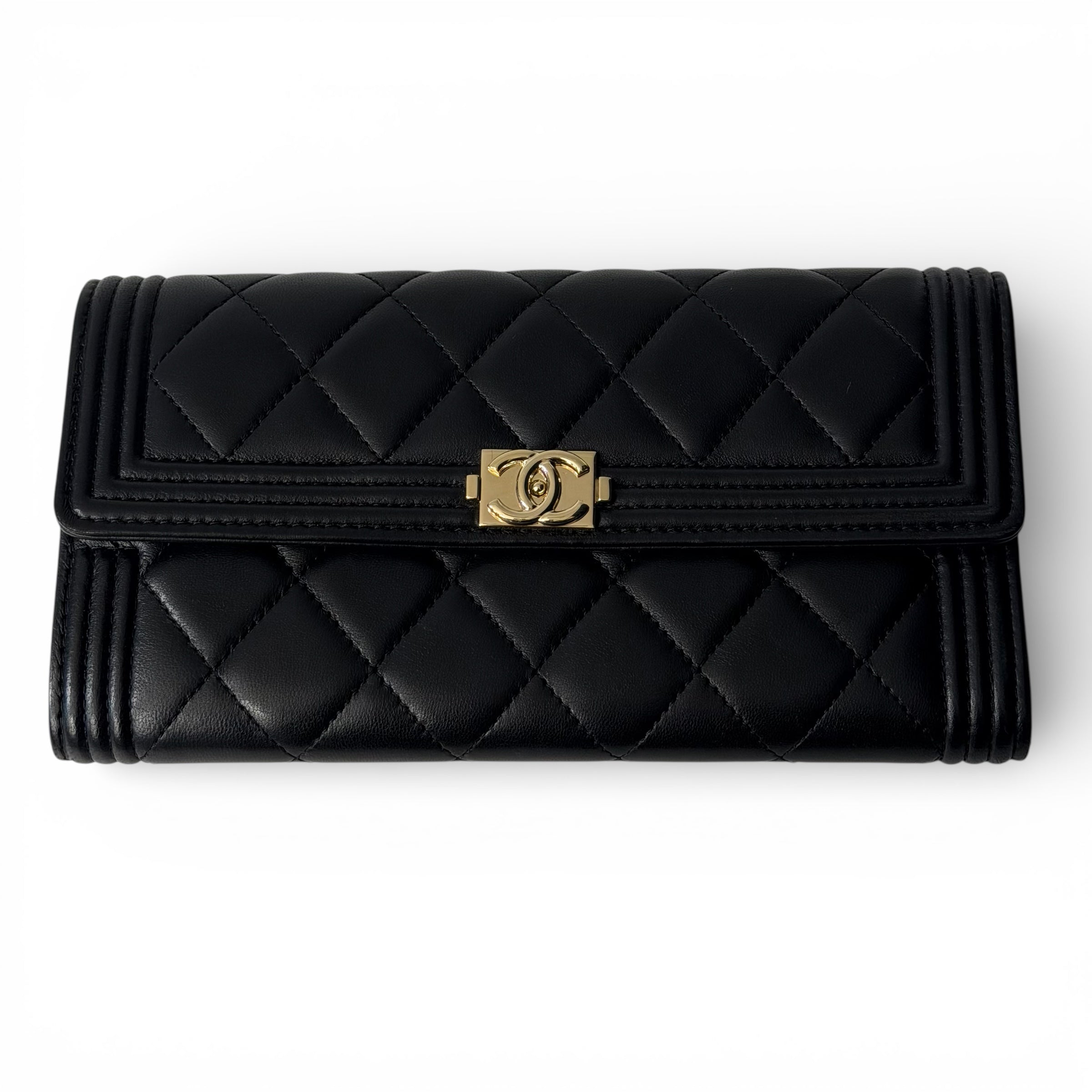 Chanel - Portefeuille BOY | Les Folies d’Eugénie