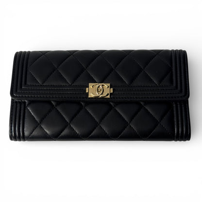 Chanel - Portefeuille BOY | Les Folies d’Eugénie