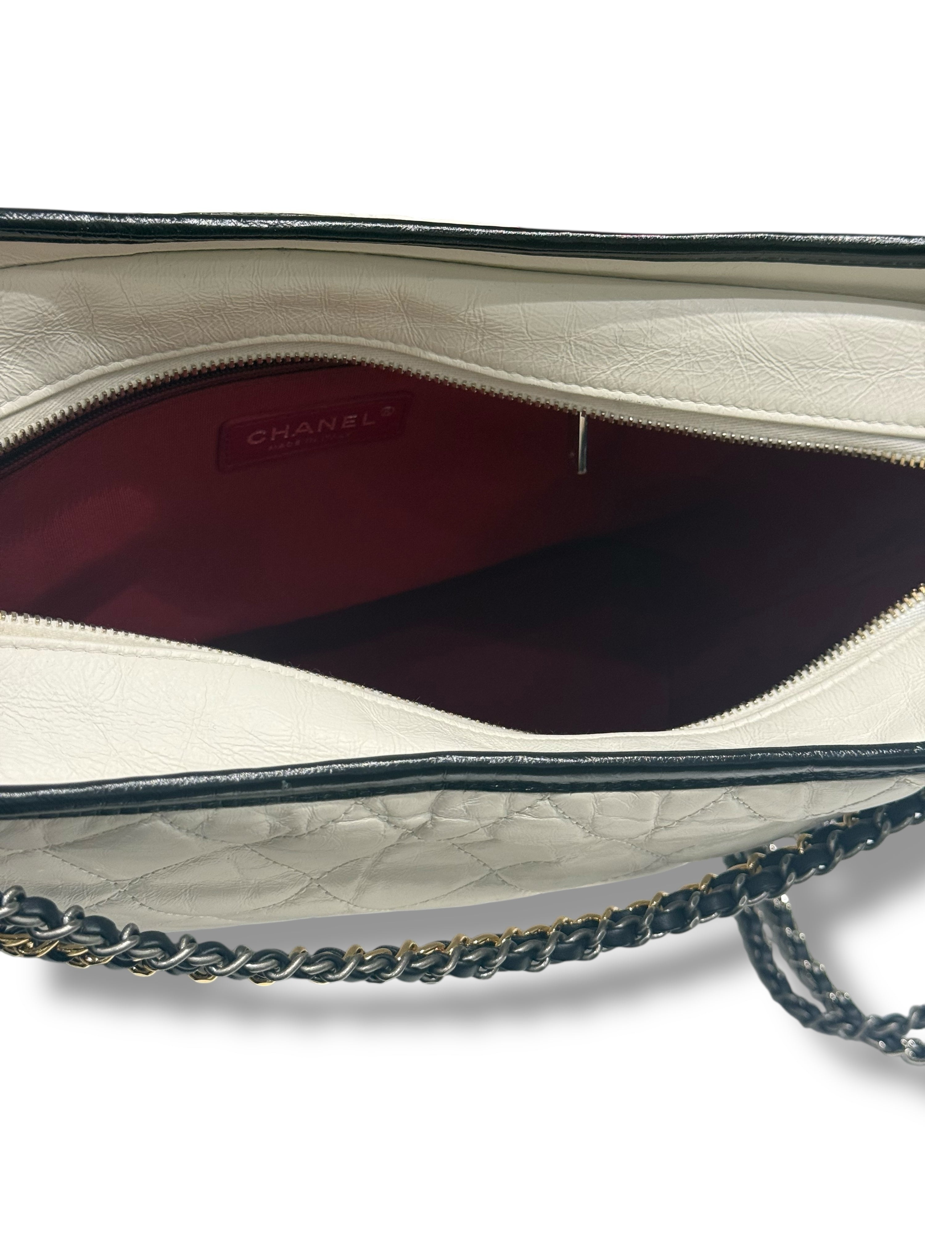 Chanel - Sac Gabrielle Noir &amp; Blanc GM